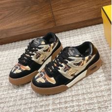 Fendi Low Shoes